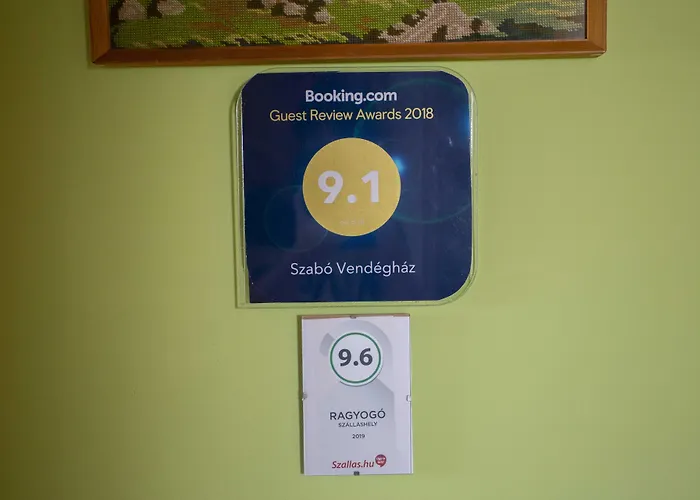 Szabo Vendeghaz 2*